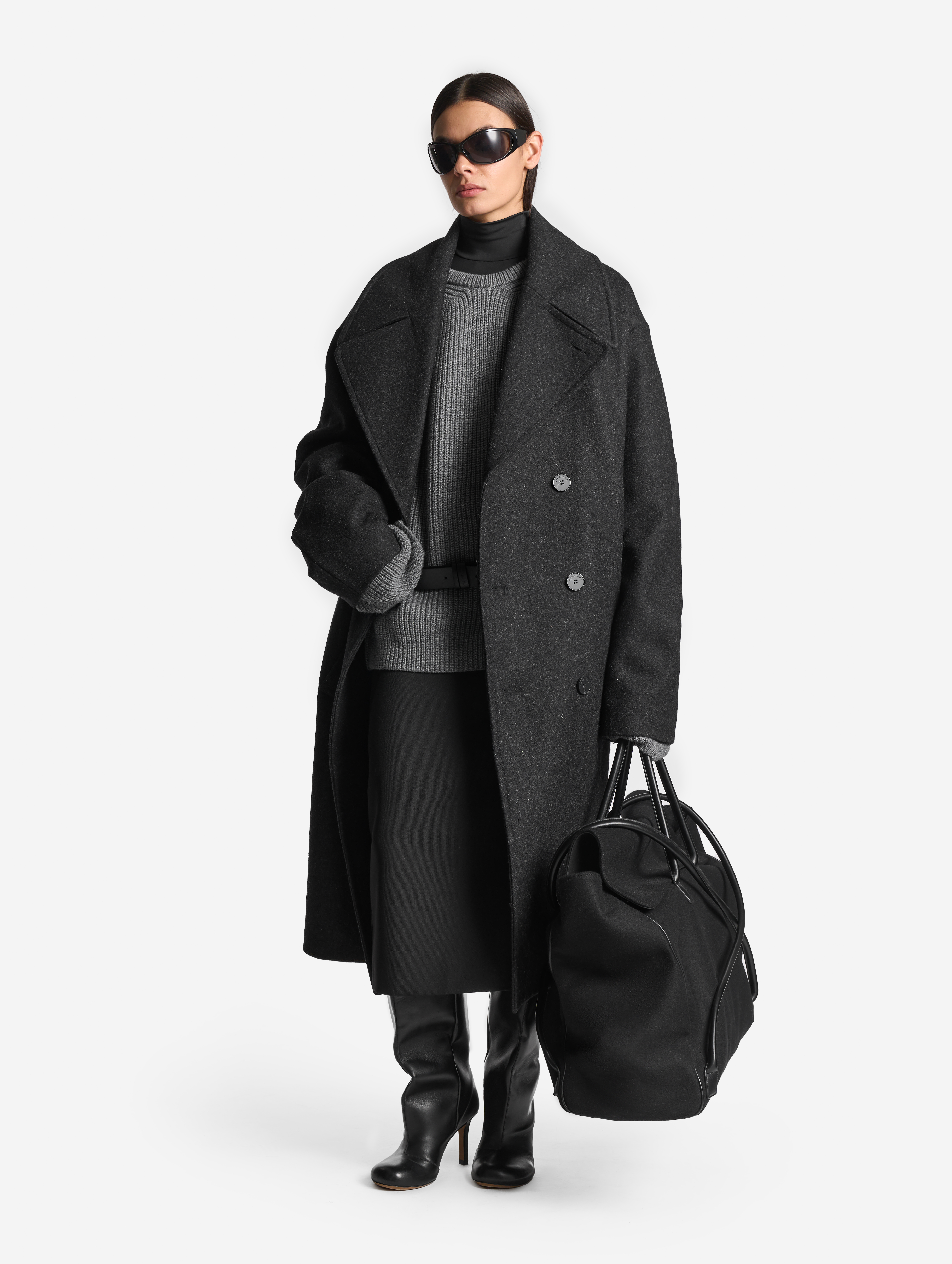 Пальто макси с широкими лацканами 42320₽