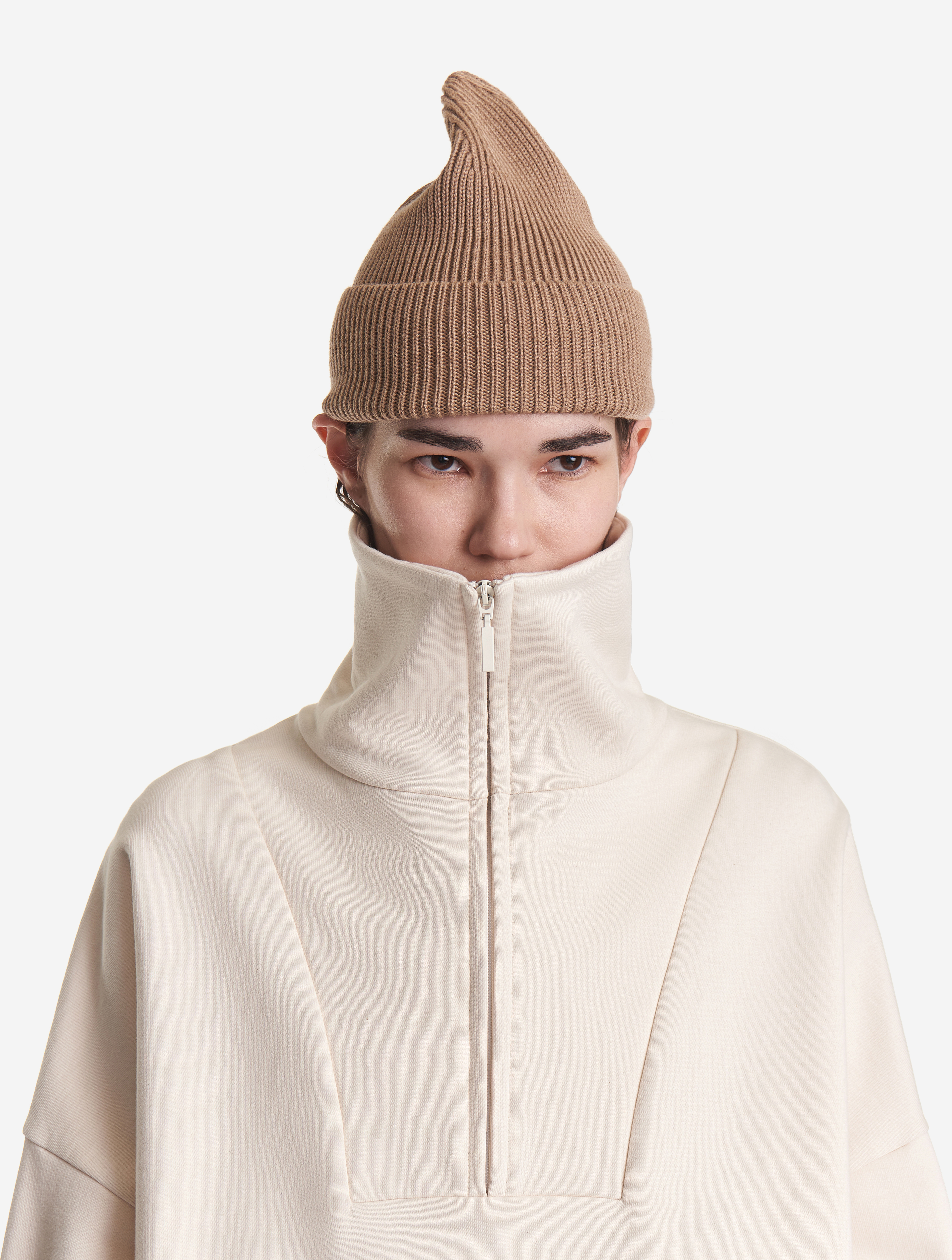 Вязаная шапка с отворотом 3500₽