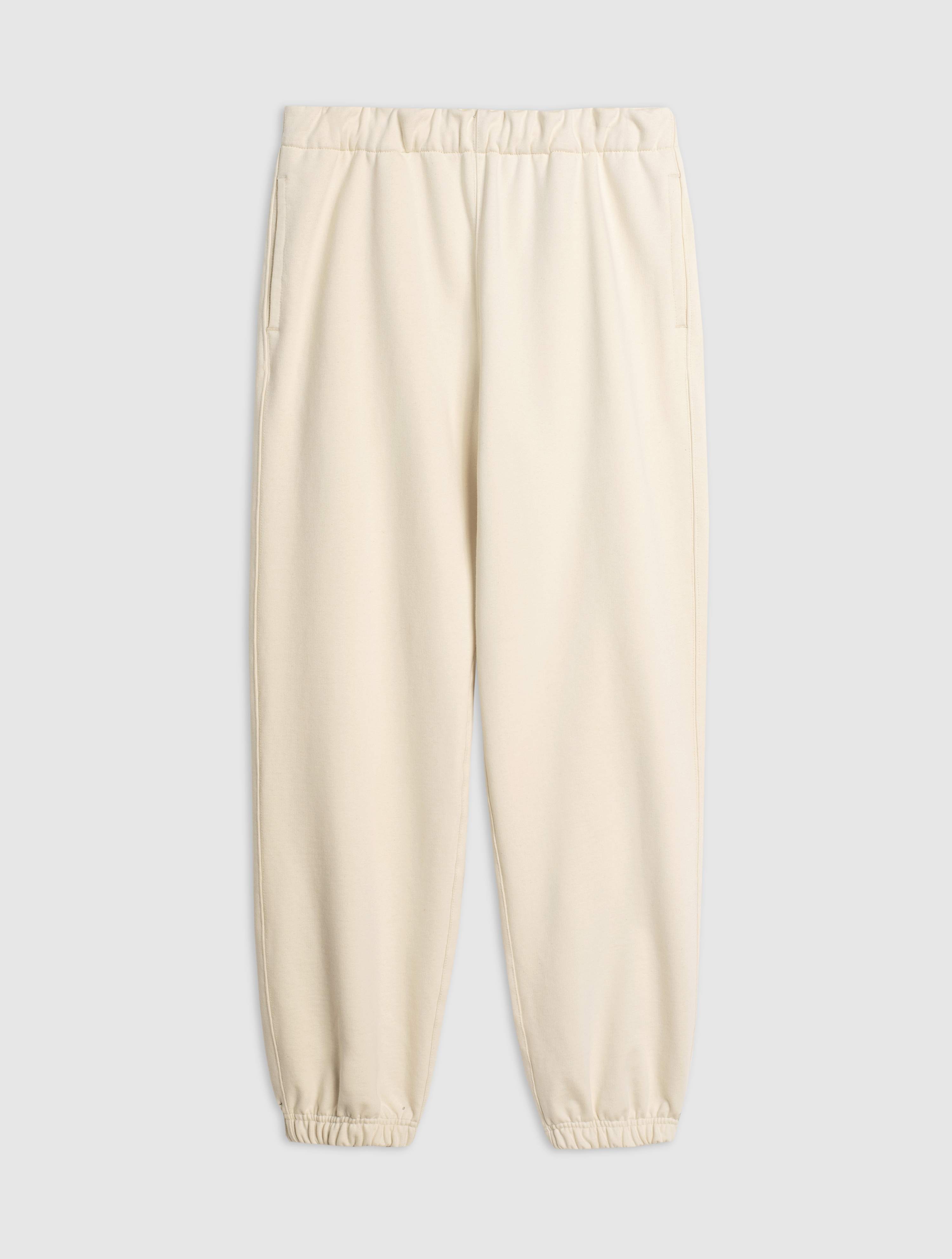 Классические спортивные брюки 14900₽