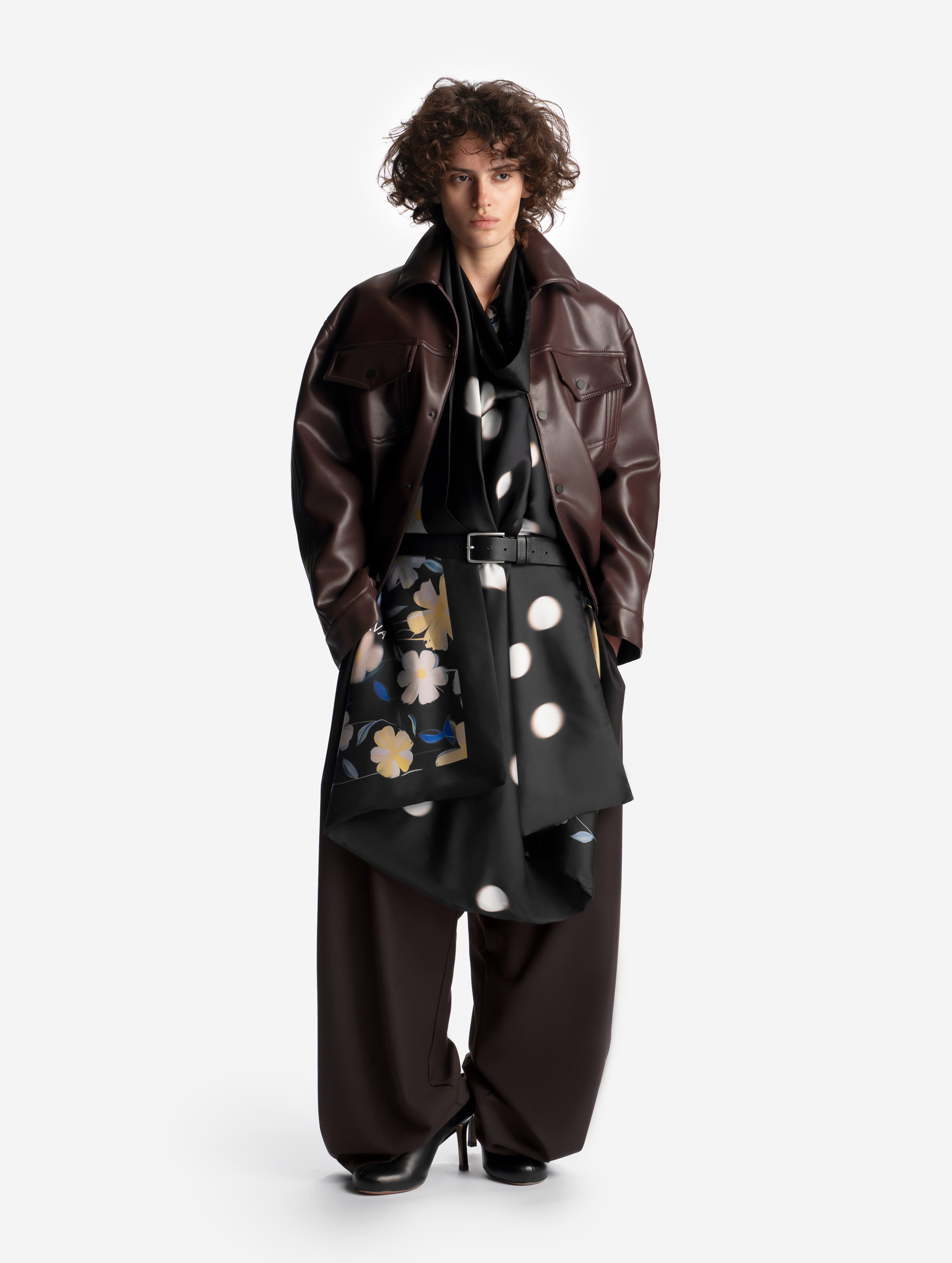 Двухсторонний платок SS25 15900₽