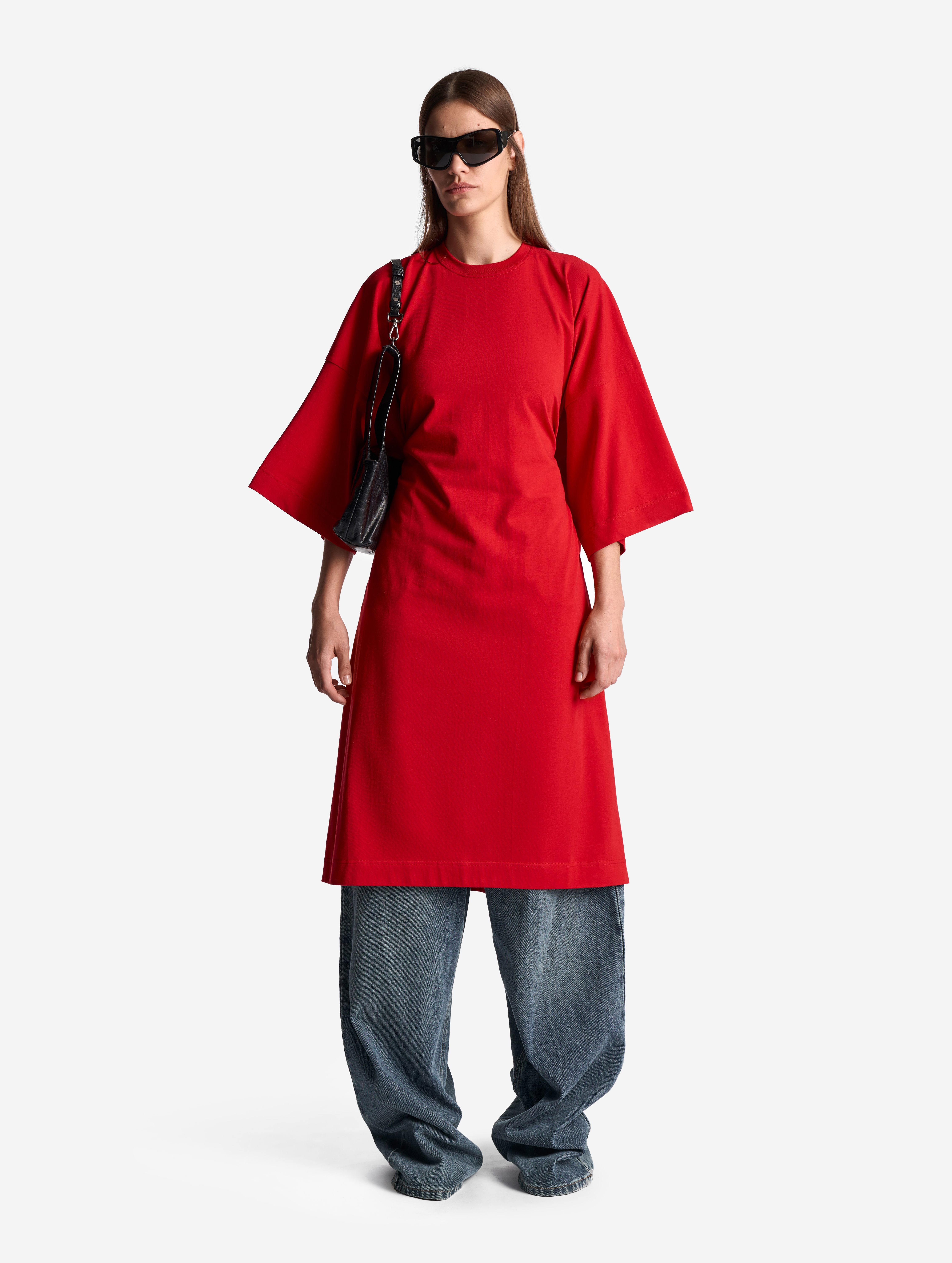 Платье-футболка Песочные часы 19900₽